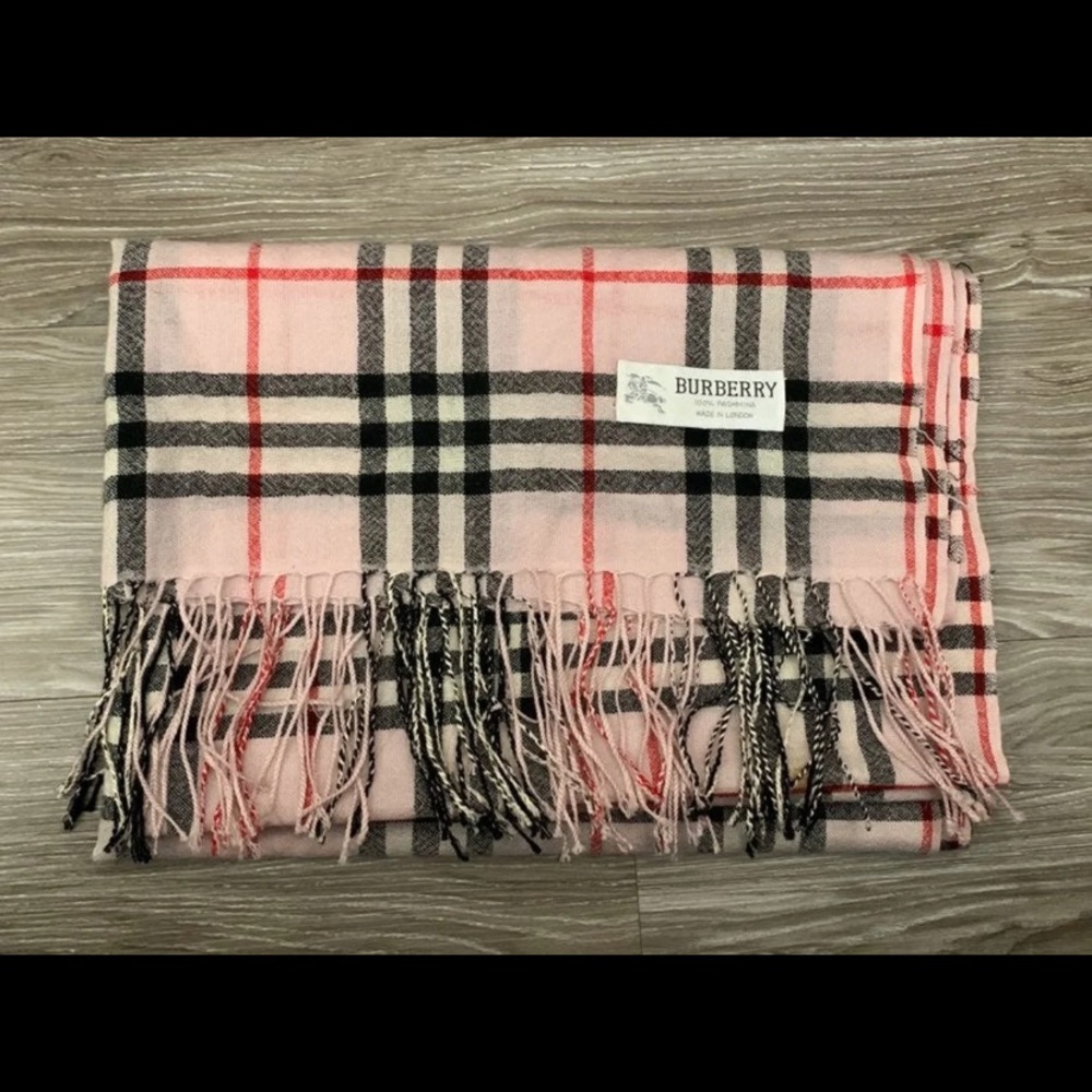 Authentic Burberry Pashmina - Picture 2 of 5